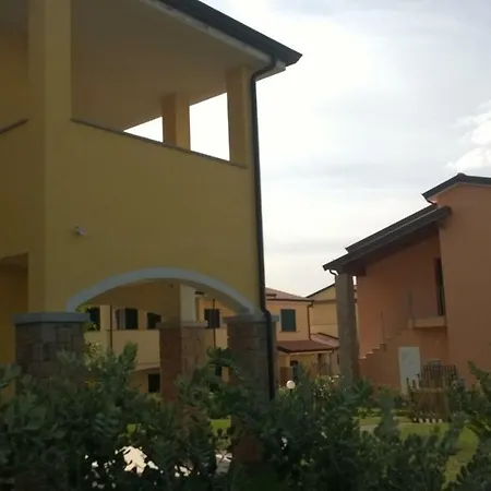 Anfiteatro Degli Oleandri Badesi